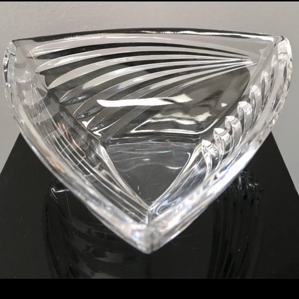 Mikasa Elegant Clear Lead Crystal Bowl
